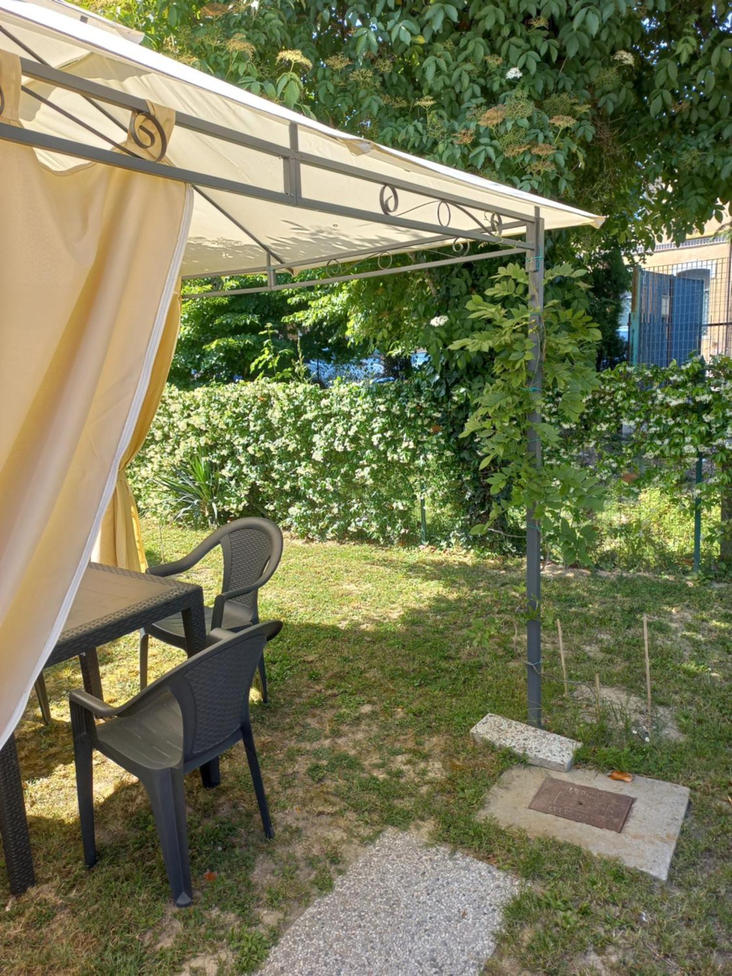 Appartamento Le Magnolie 2 Местре Екстер'єр фото