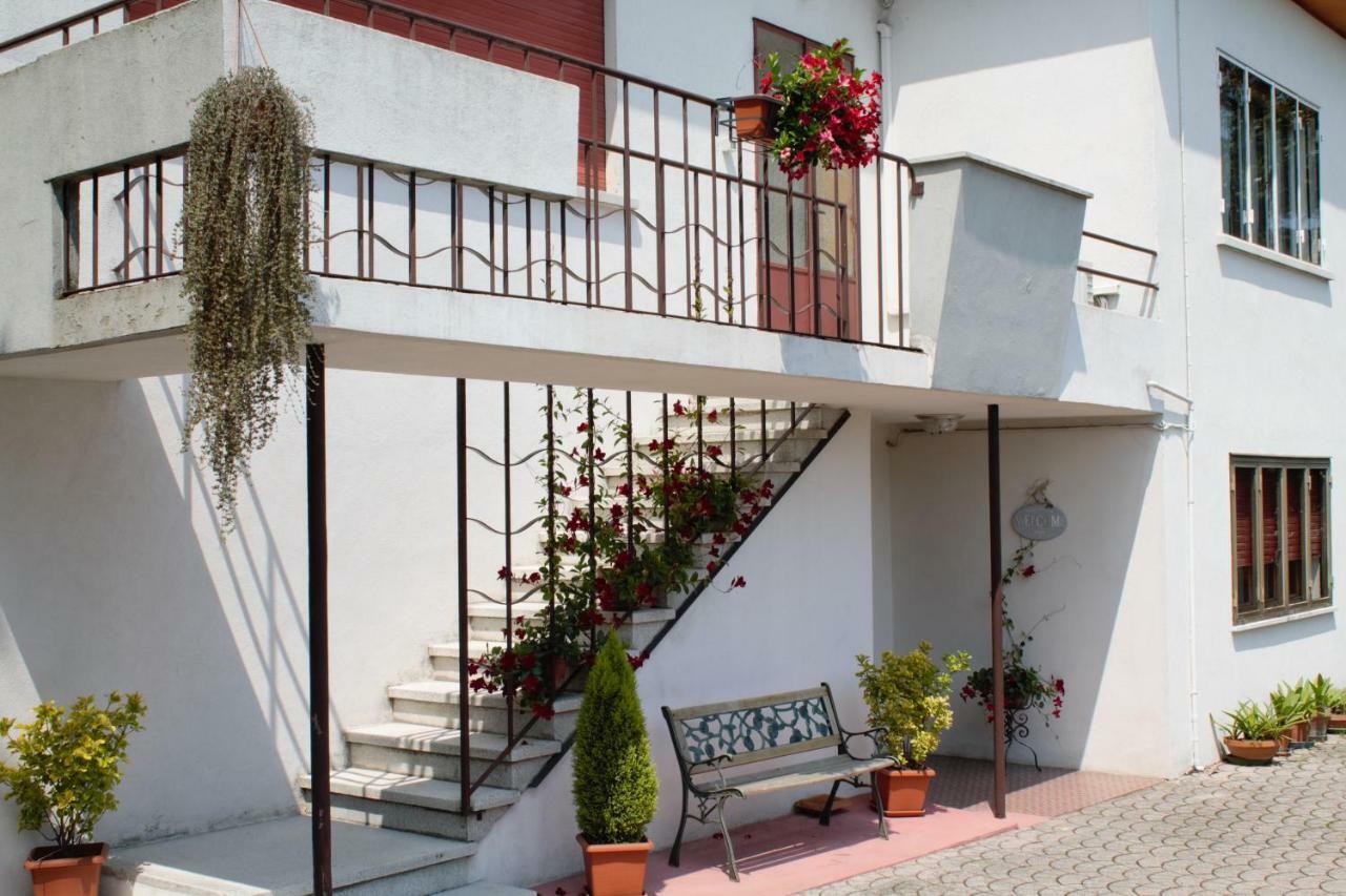 Appartamento Le Magnolie 2 Местре Екстер'єр фото